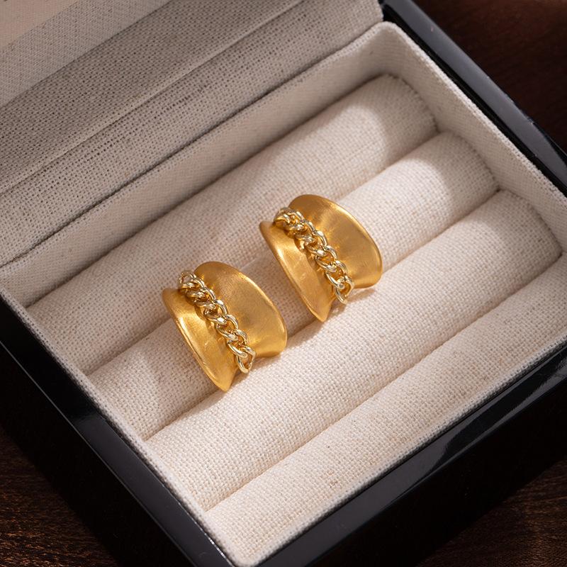 Chain Oval Geometric Stud Earrings Fashion Commuting Light Luxury High-End Earrings Niche Simple Temperament Earrings