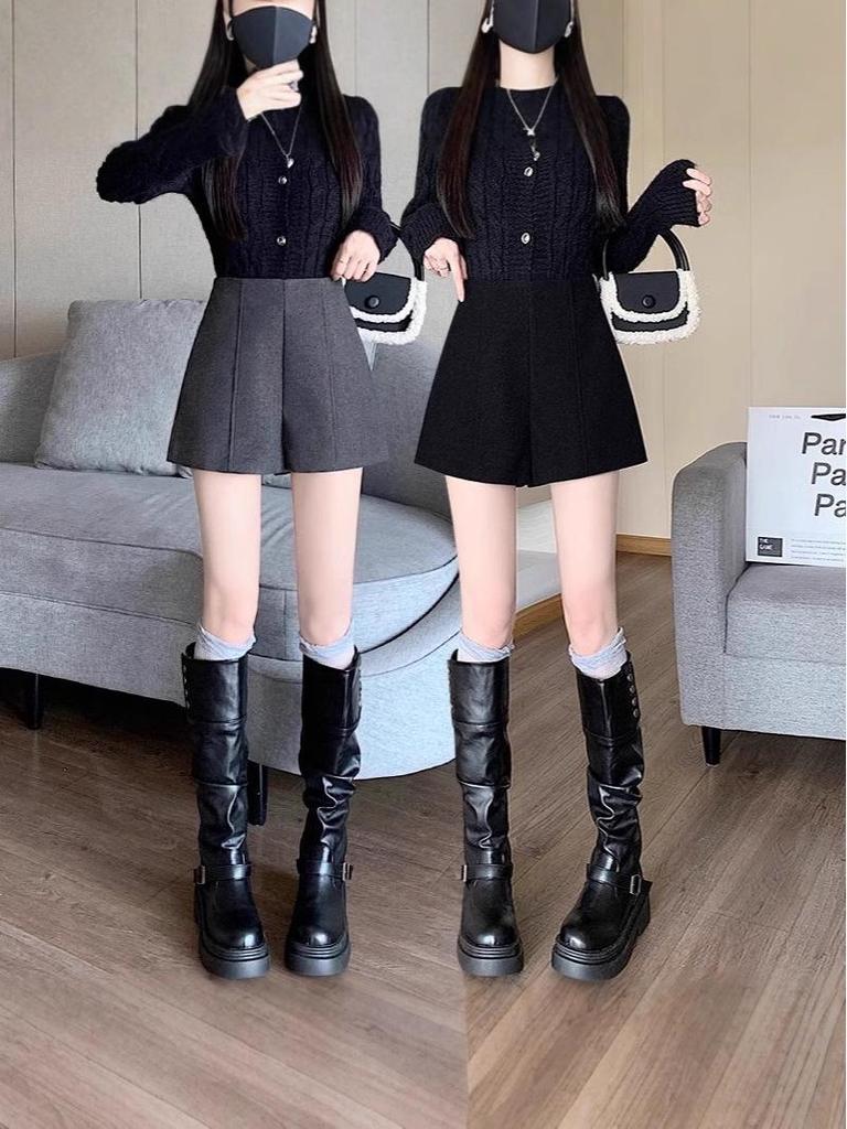 Women's High-Waist Gray Wool Blend Wide-Leg Shorts for Autumn/Winter: 2026 A-Line Casual Outerwear with Boots