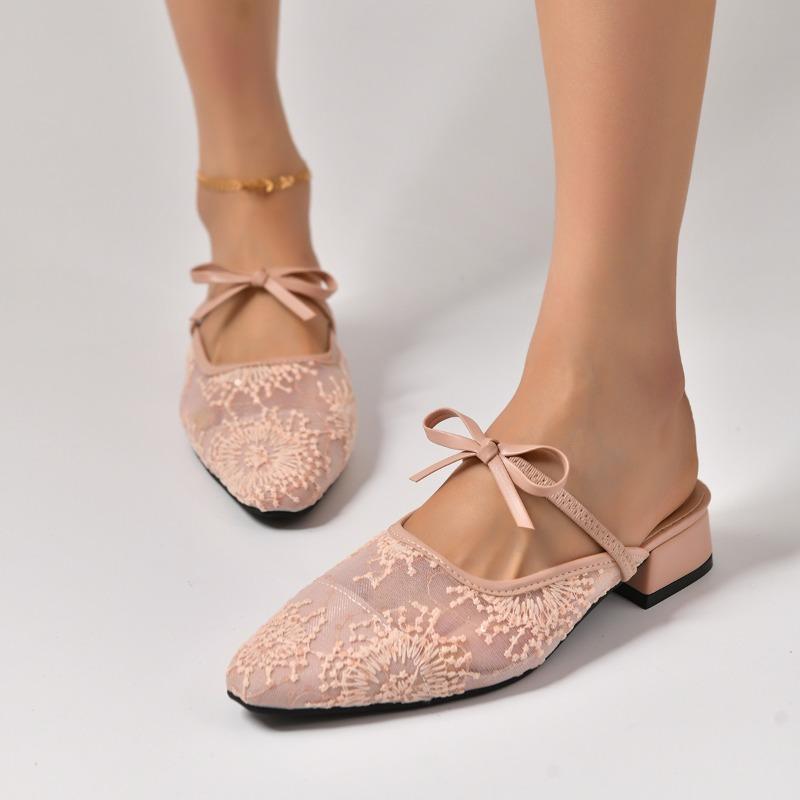 Fashion French High-end Wrapped Chinese Mesh Slippers, Lace 2025 Summer New Pointed Toe Commuter Women's Sandals for Going Out