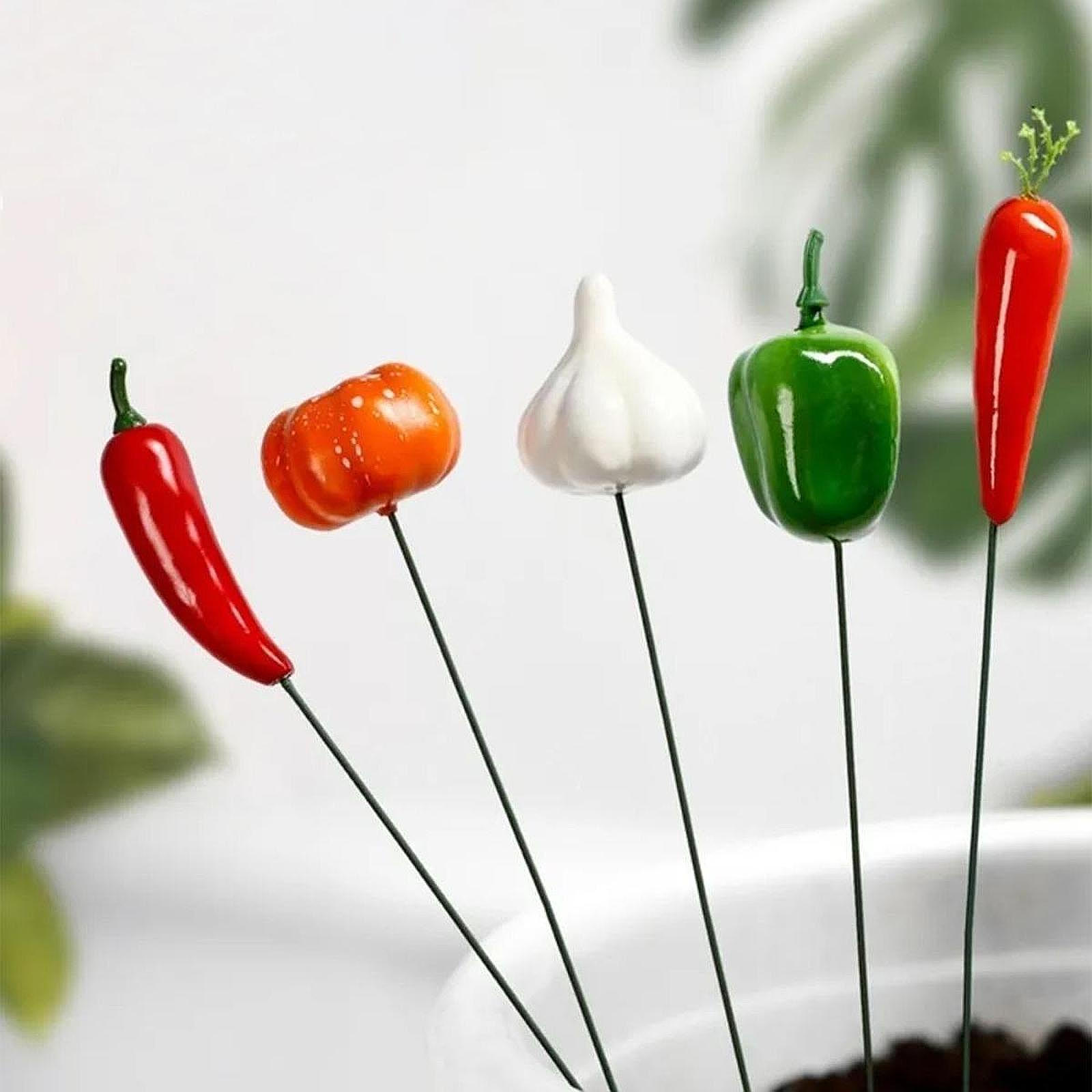

5 декоративных садовых колышков для уличного искусства и украшения газона Pepper
