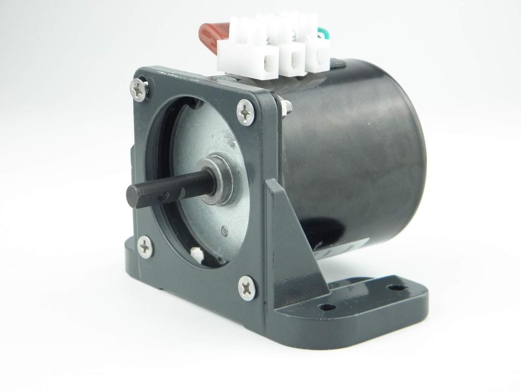 CHANCS 60KTYZ 110V Metal Gear Rotating Barbecue Turntable Gear Reducer Motor with Holder Bracket and Power Cord Switch Plug 100-120RPM