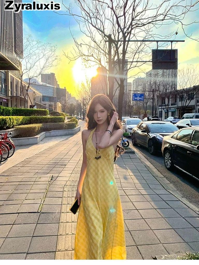 Romantic French V-Neck Vest Dress for Women, Trendy Thai Hainan Sanya Beach Summer Vacation Style Maxi Dress