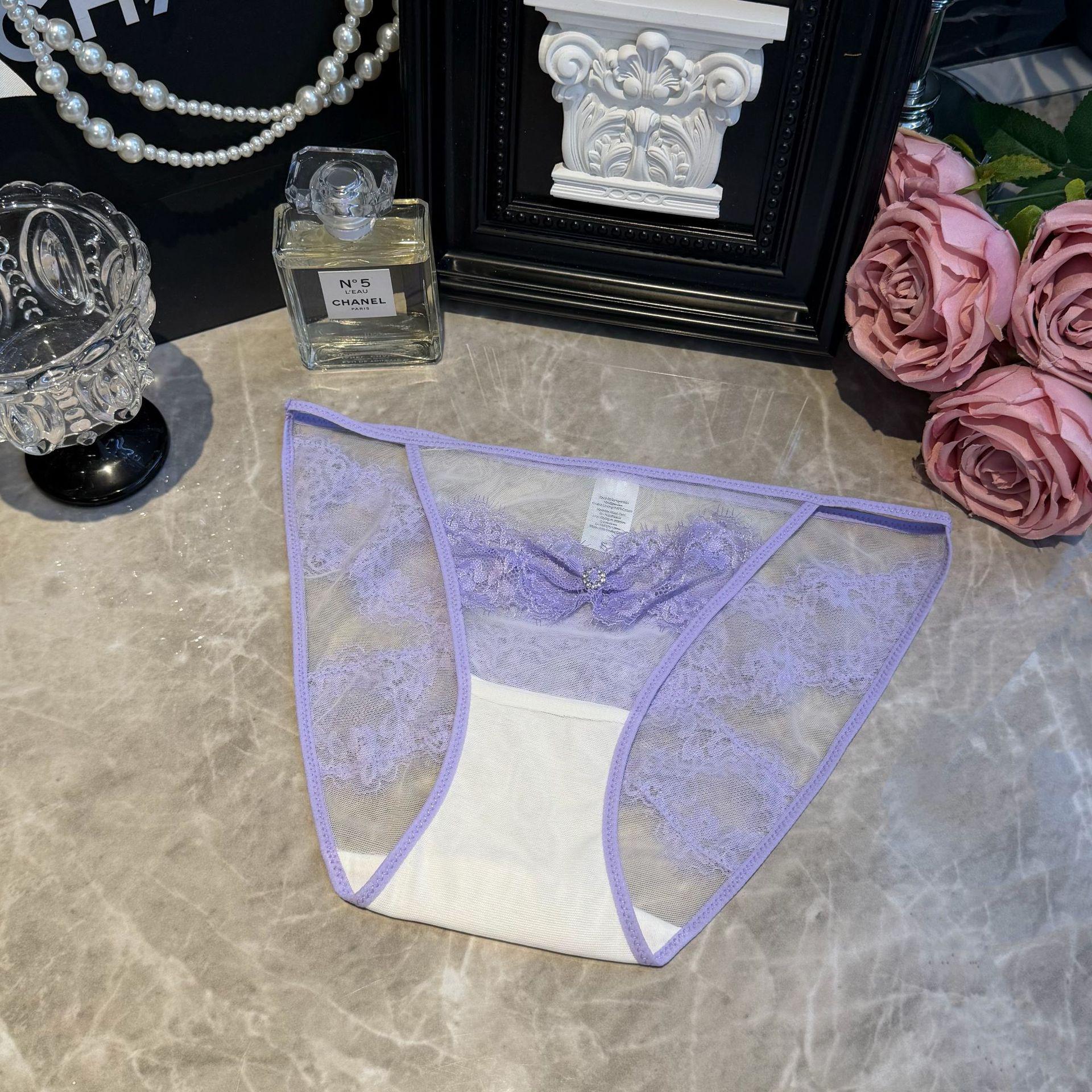 

Вечная Ночь: Сексуальные кружевные стринги с бантом - Прозрачные и соблазнительные для свиданий One Size фиолетовый