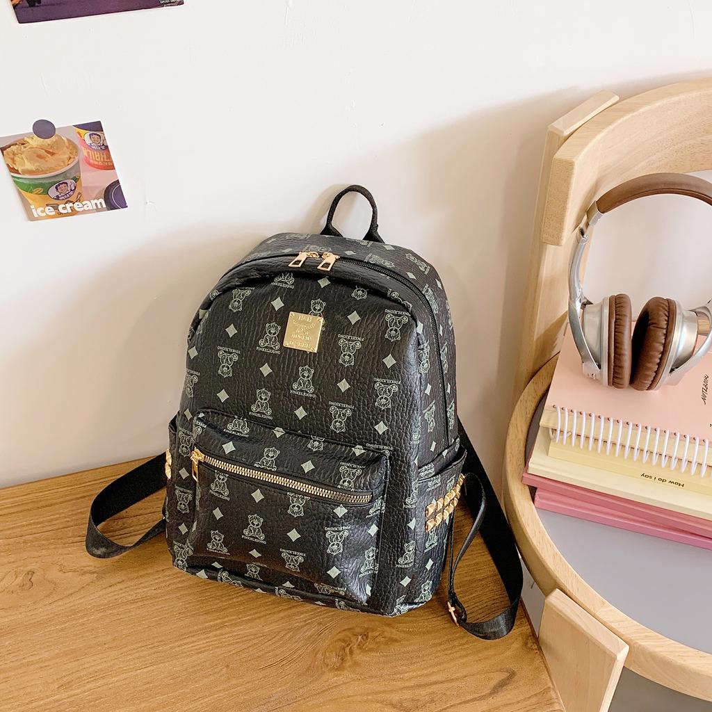 Niche Backpack New Year's New Style College Student Cute Schoolbag Large Capacity Versatile Women's Travel Lightweight Backpack