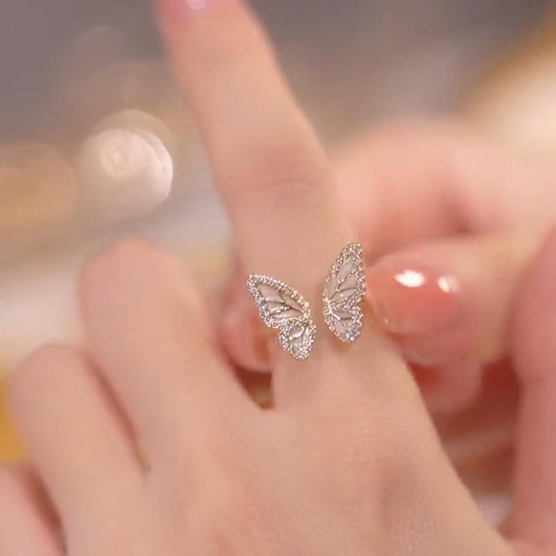Light luxury fashion high sense pearl zircon copper ring women's design sense retro personality open index finger ring simple