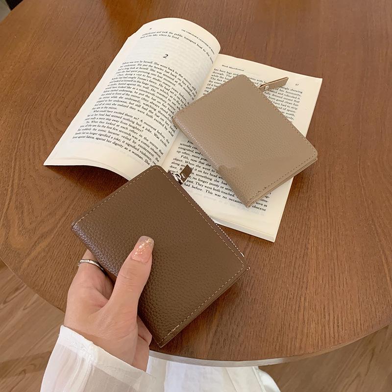 Γυναικείο Πορτοφόλι Υψηλής Ποιότητας με Φερμουάρ και Διπλωτό Σχέδιο – Στυλ Μικρής Τσάντας Χειρός