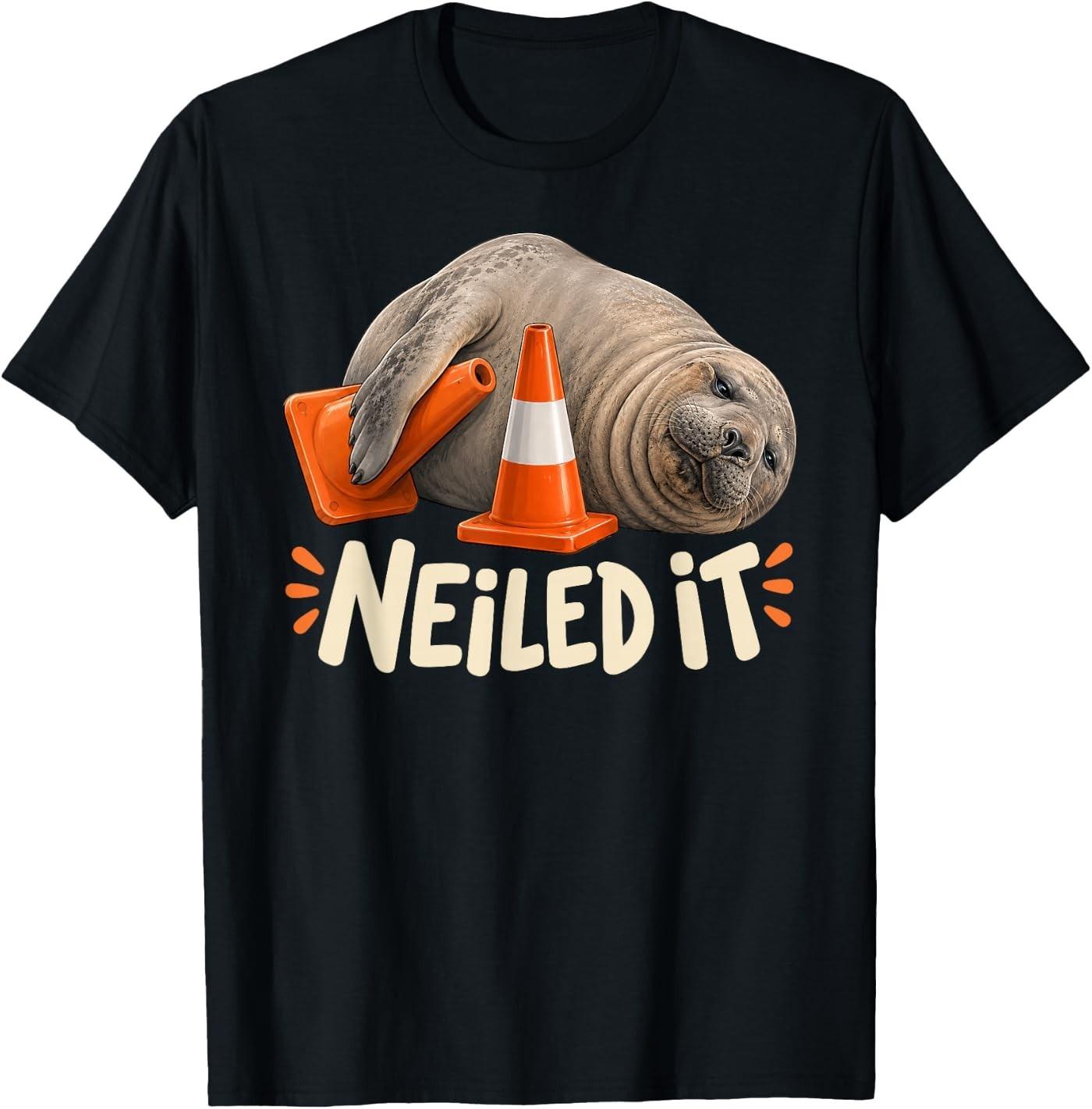 Neil The Seal Neiled It Funny Elephant Seal Meme T-Shirt M