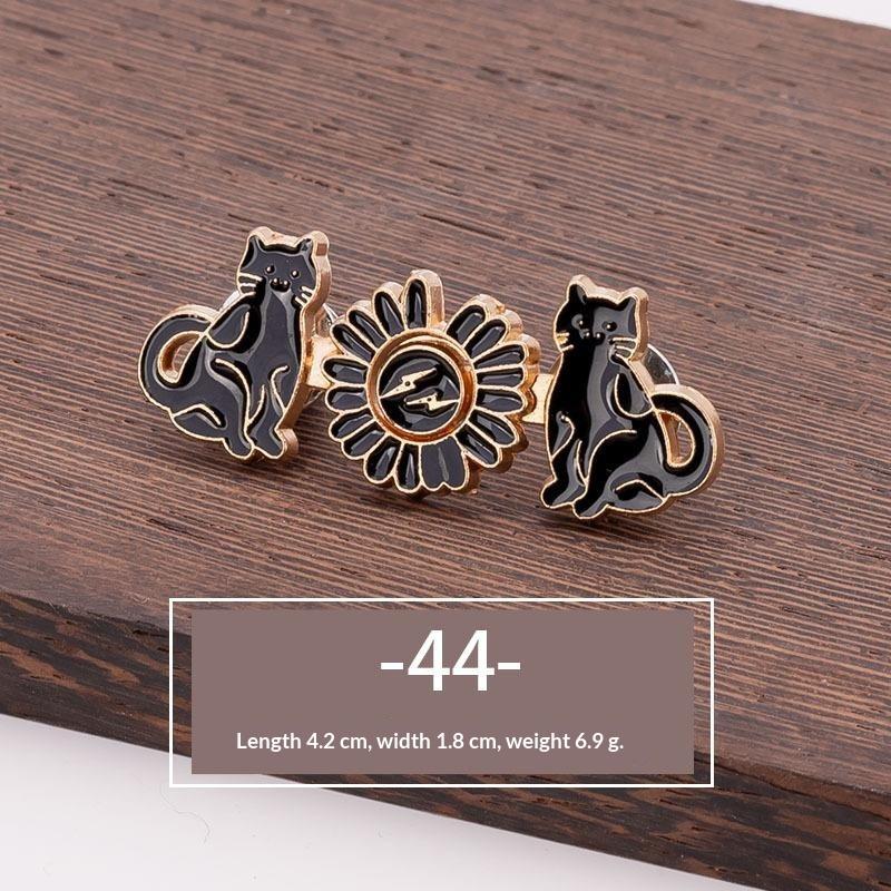 Various Cute Styles No Sew Waist Tightener Buttons Alloy Adjustable for Jeans Skirt Pants Waist Adjustment Accessory