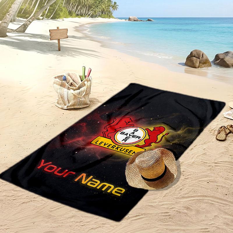Bayer Leverkusen Voetbal Gepersonaliseerde Bedrukte Strandlaken Voetbal Logo Steun Aangepaste Naam Tekst Absorberende Handdoek Voor Sport Reizen Speciaal Cadeau