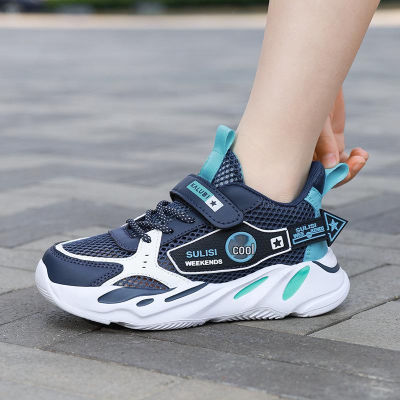 Sommer-Sportschuhe für Jungen: Weiche Sohle, Rutschfest, Atmungsaktives Mesh, Laufschuhe für mittelgroße und große Kinder