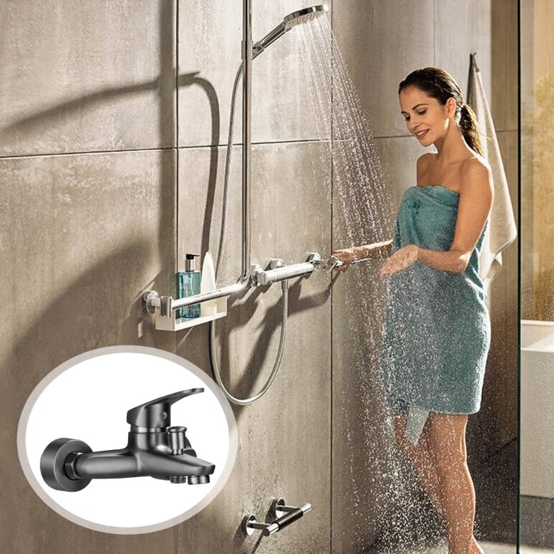Wandmontierter Heiß-Kaltwasser-Mischbatterie-Wasserhahn Badewannenarmatur Zinklegierungen Badezimmer-Duscharmatur Doppelter Auslauf Einzelner Griff
