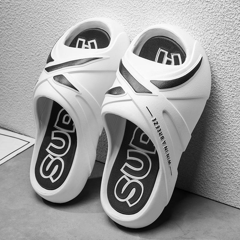 Men's Outdoor Slippers Wear EVA Material Beach Sandals In Summer Thick Sole Leisure Outdoor Sports Style Open Toe Slides