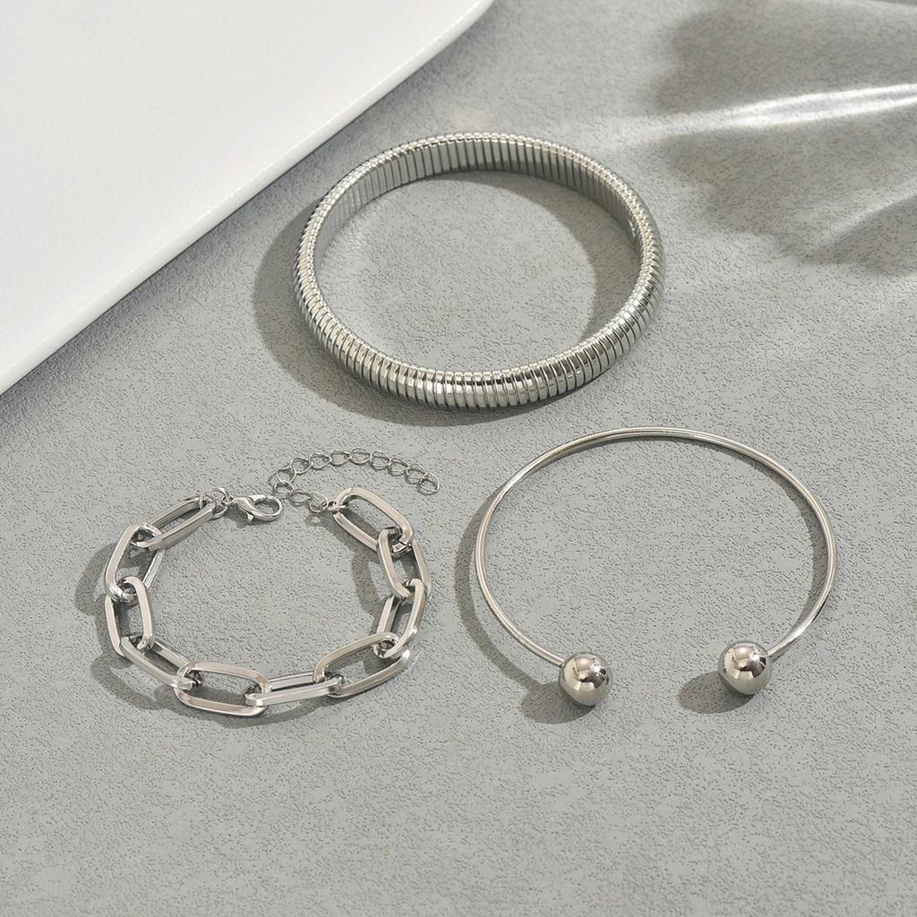 European and American Light Luxury Style Women's Bracelet Set Geometric Metal Woven Design High-end Feel Bracelet Versatile Jewelry