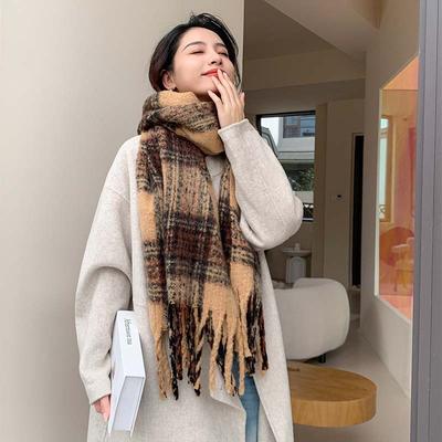 Accessoires – Schals & Tücher
