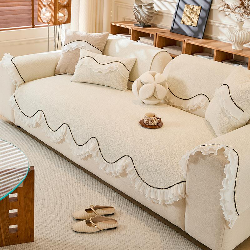 

French Cream Wind Sofa Cushion New One-Piece Special-Shaped Light Luxury High-End Sofa Cushion 70*70cm