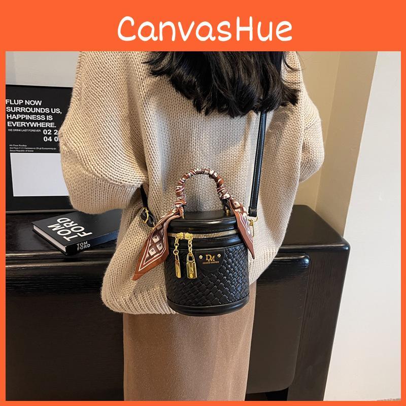 Fashionable Bucket Bag For Women 2023 New Autumn Winter High-end Weave Single Shoulder Crossbody Bag
