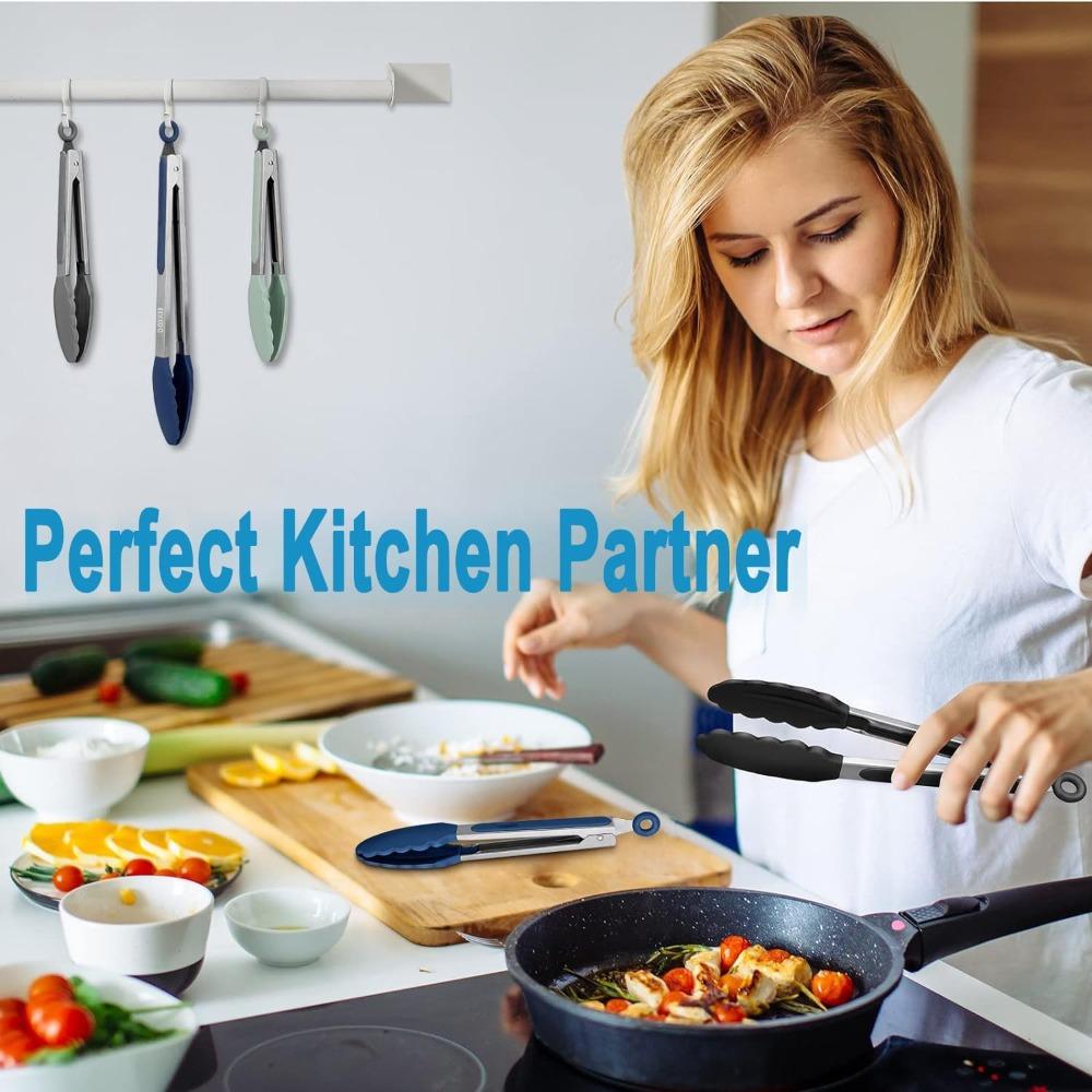 600ºF Heat Resistant Kitchen Tongs, 1Pc Silicone Food Tongs Premium Locking Cooking Tongs with Silicone Tips For Baking Steak