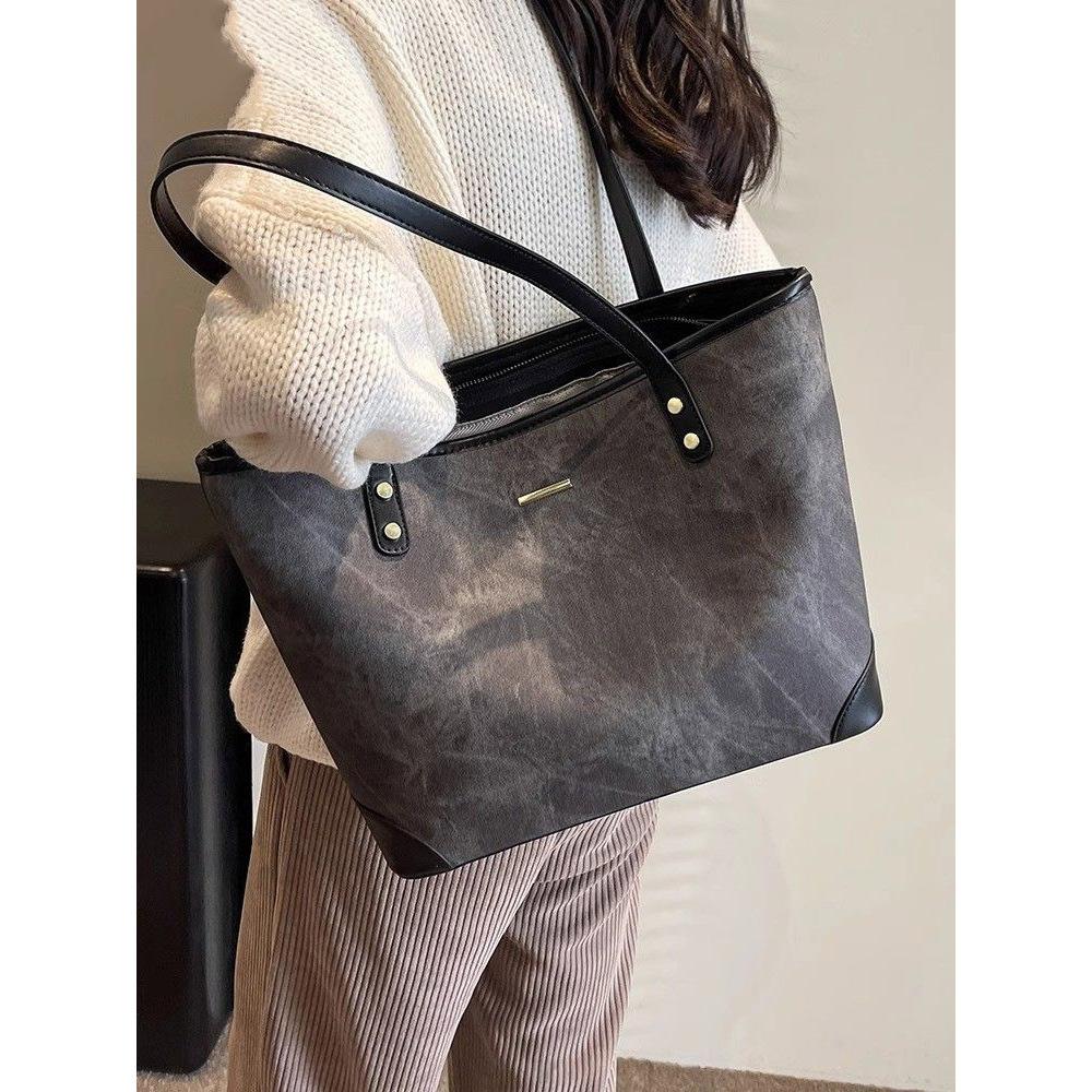 Premium sense simple shoulder bag women's new trend fashion large capacity class commuter tote bag