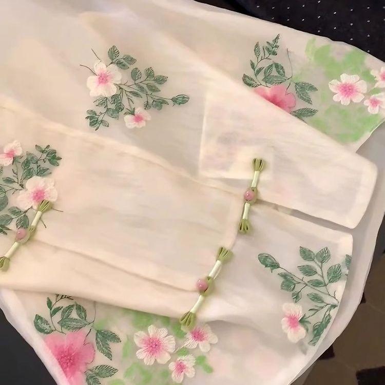 Top Women's Embroidered Vest Thin Temperament Women's Unique Stand Collar Sleeveless