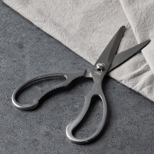 Endo Shoji TKG Kitchen Scissors, Rust-Resistant Stainless Steel, Disassembleable for Cleaning and Hygienic Use, Single-Sided Wave Blade for Non-Slip C