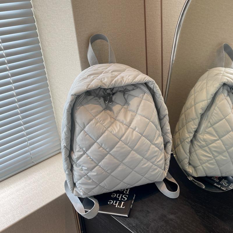 Schoolbag rhombus embroidered thread women's backpack 1011 new versatile travel bag fashionable backpack student class schoolbag