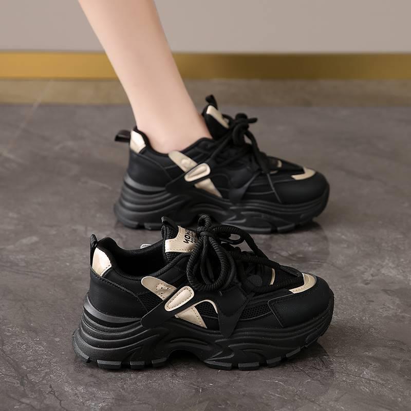 Running shoes breathable annual feet Putian new soft sole spring and summer new sports dad shoes female feeling small size fashion shoes