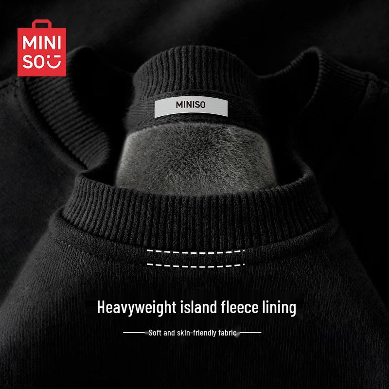 

MINISO Men s Simple Fleece Lined Pullover Sweatshirt M