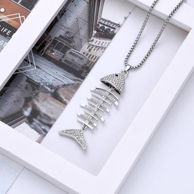 Stylish and Versatile, Diamond Studded Big Fish Bone Necklace, Trendy Women's Personality Pendant, Long Sweater Chain Accessory