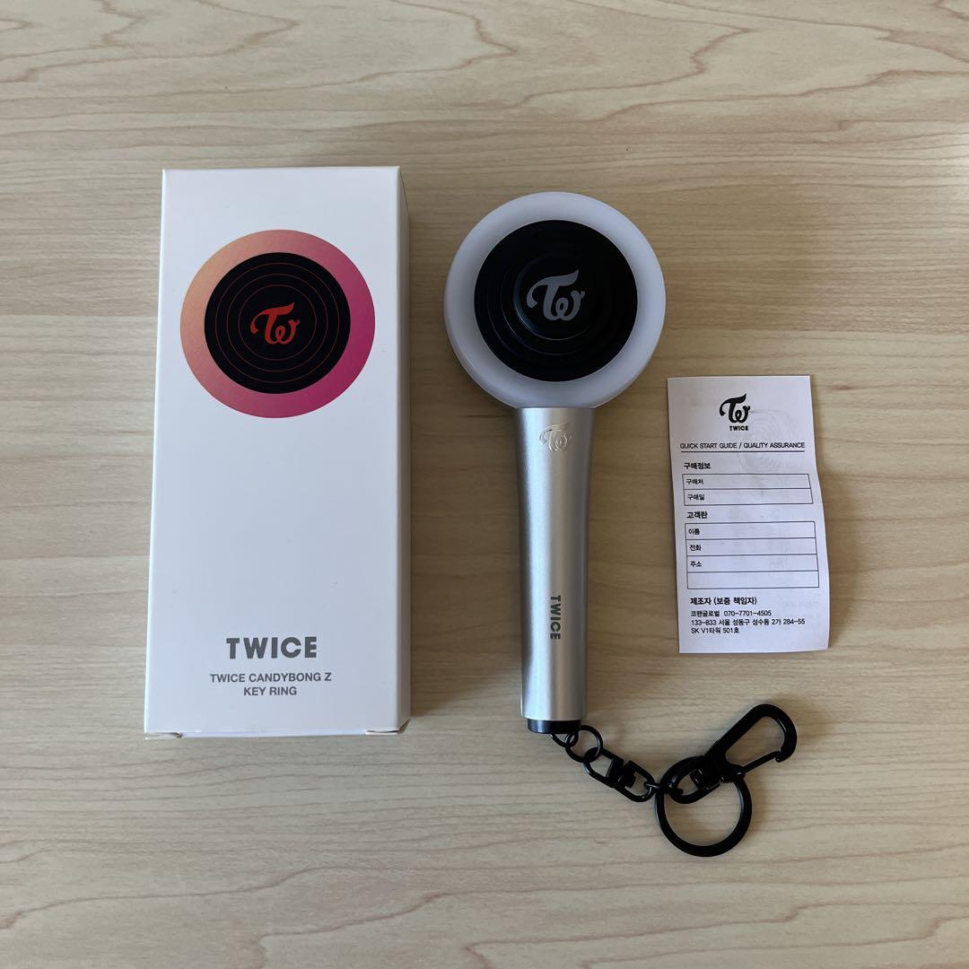

[Б/У] TWICE CANDY BONG Z брелок-лайтстик