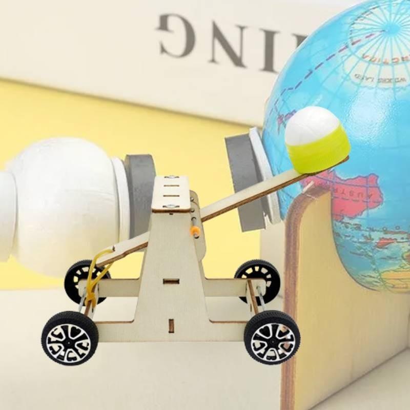 Katapult aus Holz zum Selberbauen – Wissenschaftliches Experimentiermodell – Spielzeug für Kindergartenkinder – Pädagogisches, handgefertigtes Bastelprojekt