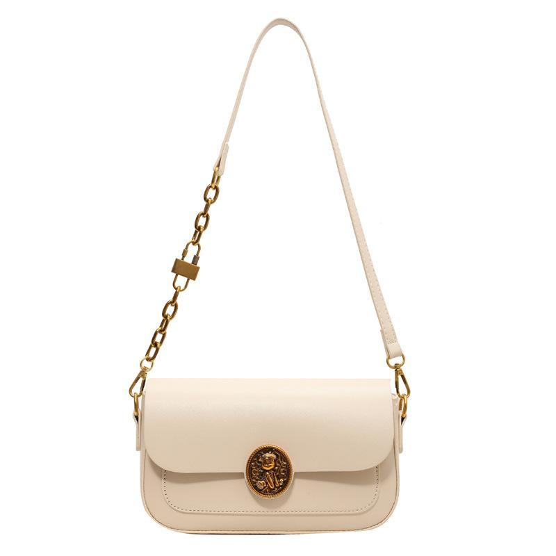 

Small square bag new fashion trend casual foreign style solid color messenger bag Korean version versatile women s shoulder bag wholesale