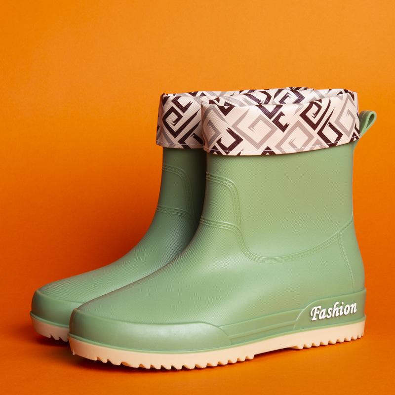 Water shoes Japanese rain shoes women's short tube beautiful medium and low tube rain boots fashionable half tube rubber shoes
