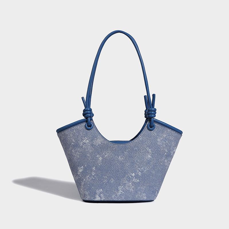 

Large capacity bag for women vegetable blue bag elegant shoulder traveler red wedding bag bride s bag