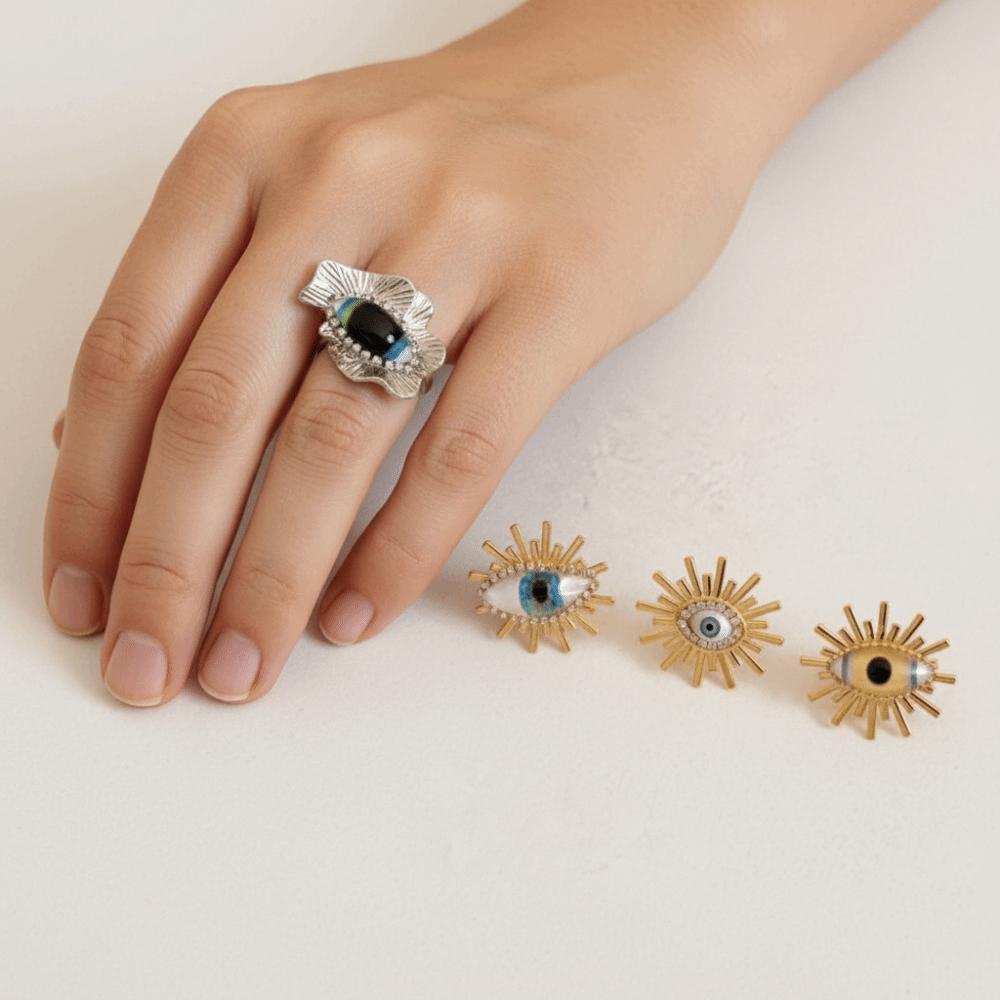 Blue Eyes Exaggerated Ring Geometric Vintage Gold Ring Personality Demon Eye Ring  Decoration