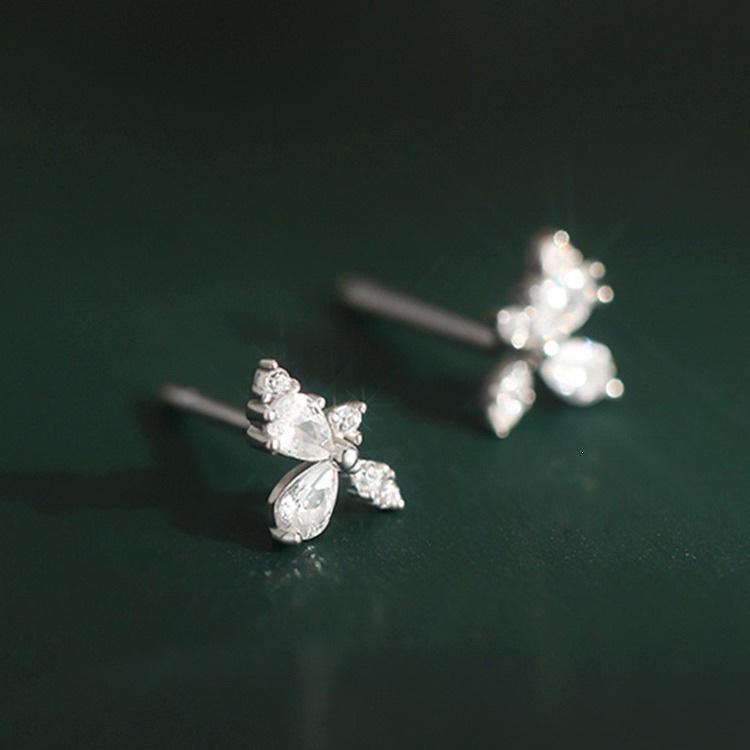 2022 Trendy 925 Sterling Silver Leaf Stud Earrings for Women: Sweet and Fresh Summer Style