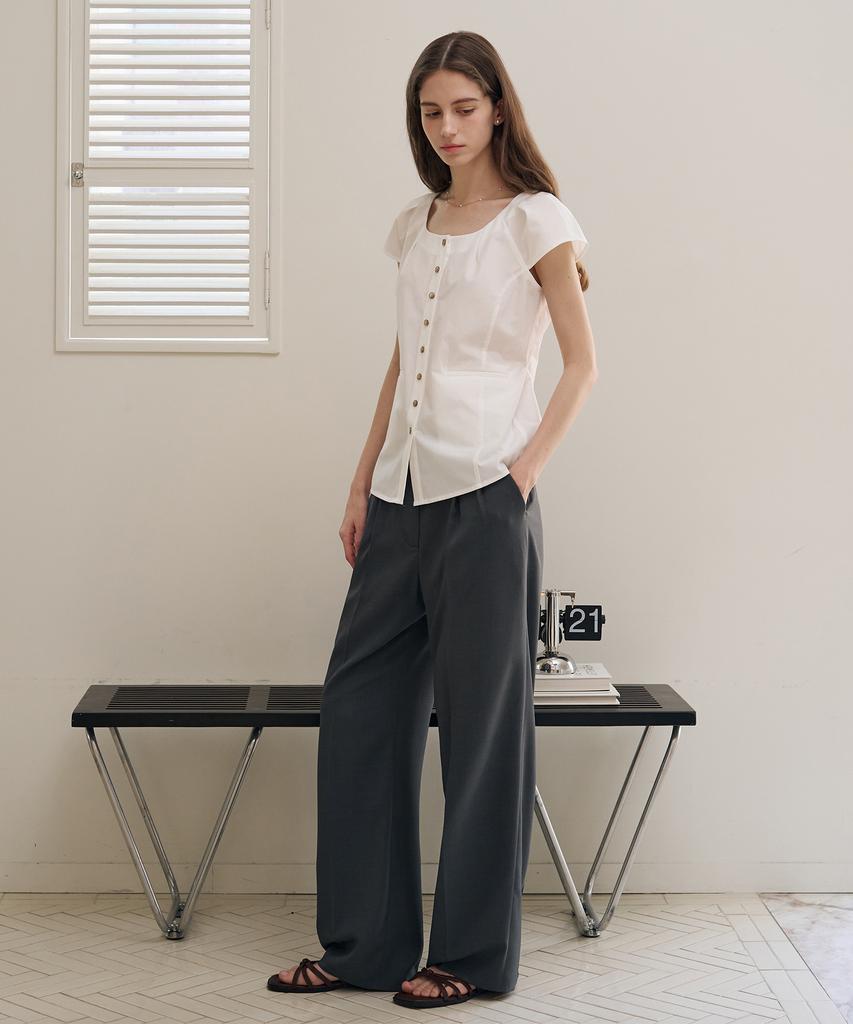 Deuloupisumeon Ballong Cap Sleeve Boat Neck Blouse [White]