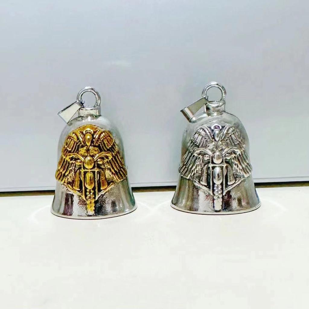 Modischer Engel Flügel Motorrad Klingel Anhänger Schlüsselanhänger Punk Rock Herren Reitparty Amulett Exorzismus Schmuck