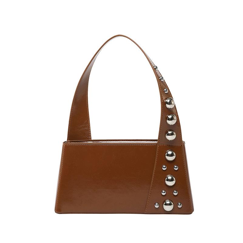 Personalized Rivet Small Bag Autumn 2025 New Korean Version Fashionable Simple Hand Bag Women's Shoulder Armpit Bag Tide