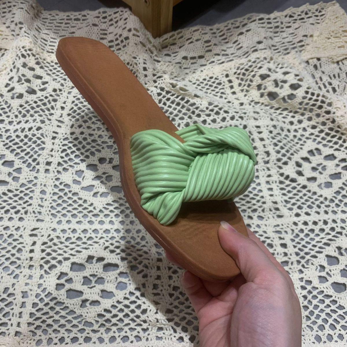 

Женские тапочки, летние, новые, сандалии с одним словом, легкие, для улицы, повседневная пляжная женская обувь, домашние сандалии 40 зелёный