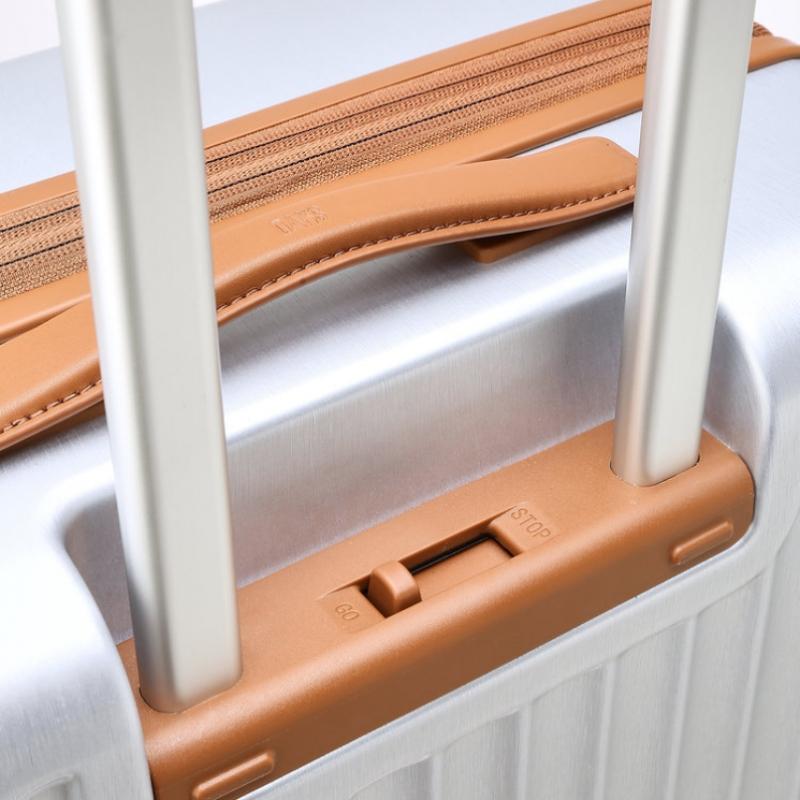 Daks Silver Polycarbonate Hard Case 25inch Dbba6e570sv