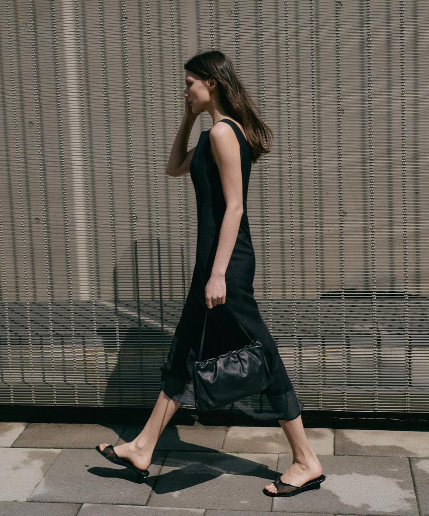 Lamerei Boat Neck Sleeveless Dress[Lmbfsu25Dr5808]-Black