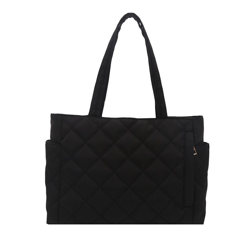 Премиальная сумка женская осенняя новая сумка подмышку для通勤 модная простая нишевая дизайнерская плечевая хлопковая сумка