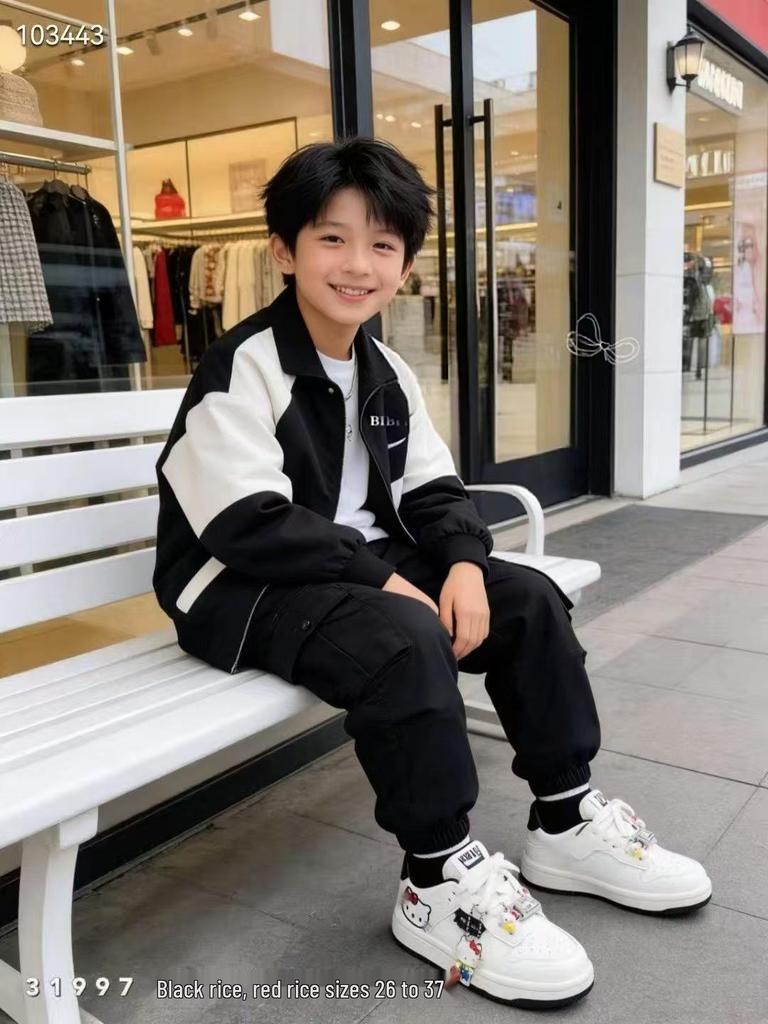 Cute Cartoon Embroidery Parent-Child White Shoes - Girls' and Boys' New Year's Style Versatile Sneakers for Spring 2026.