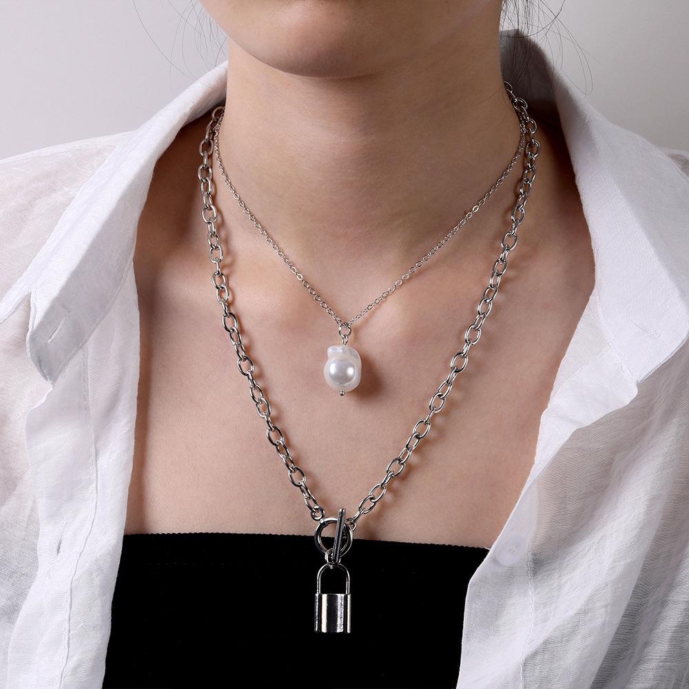 Multi-layer Necklace Female, Creative Retro Simple Octagram Lock Pendant Thick Chain Necklace