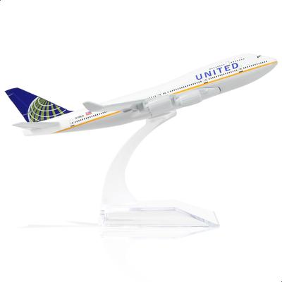 QIYUMOKE United Airlines Boeing 747 Airplane Diecast Finished Model with Plastic Desktop Display Creative Passenger Aircraft Decoration 1/400 Model,