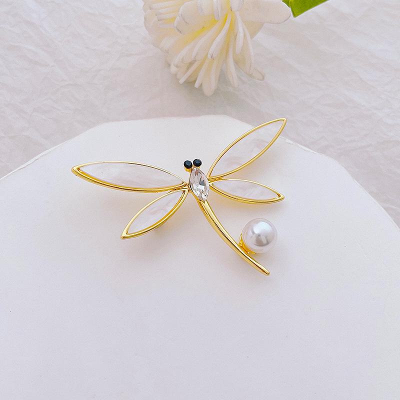 High-End Pearl & Rhinestone Butterfly Brooch for Women's Fashion Suits and Scarves