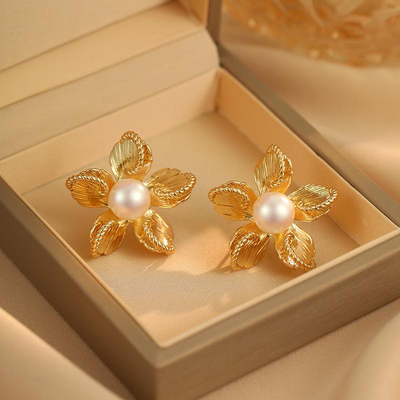 

Серьги-гвоздики с нерегулярным металлическим жемчугом и цветком Premium Sense, ретро-индивидуальность, простота и универсальность, темперамент, серебряные серьги-иглы 925 пробы 18K