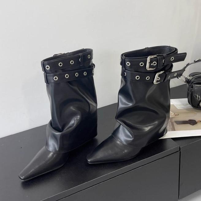 Design Sense White Leather Buckle Pointed Toe Ankle Boots for Women - Autumn 2025, Versatile Slimming Height-Boosting Leg Boots