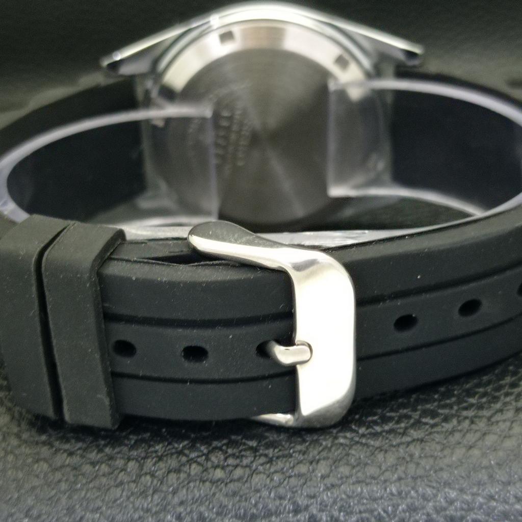 REFURBISHED SEIKO 5 AUTOMATIC MENS WATCH JAPAN MADE WHITE DIAL CUSTOM A440014-2 QV90-a440014