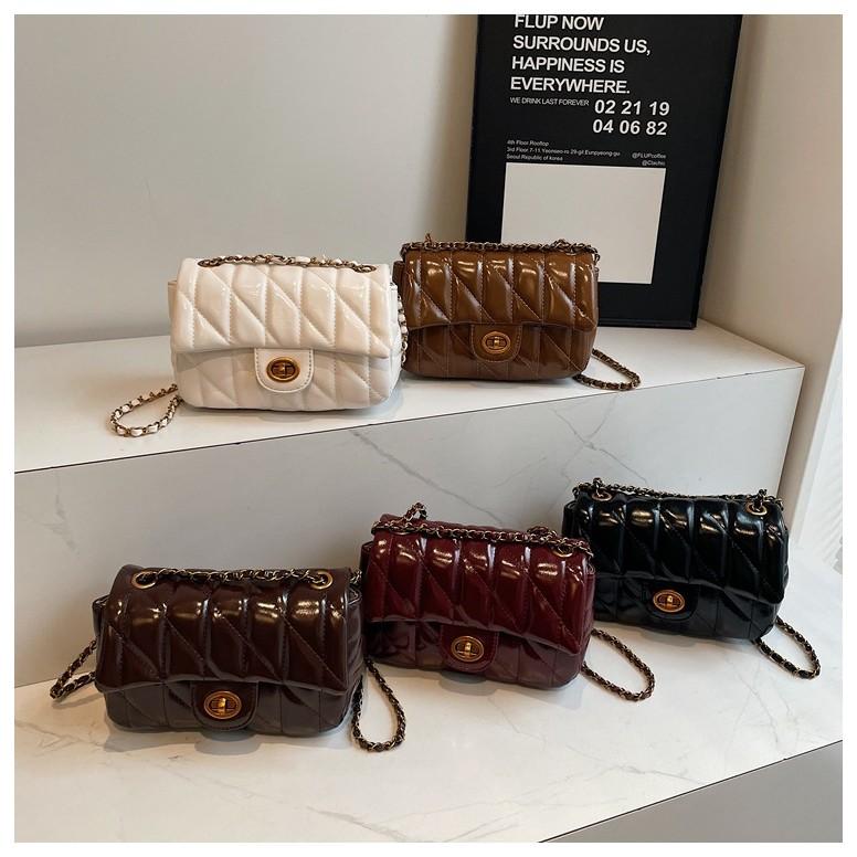 IELGY High-End Bag Niche Design Fashionable Diamond Chain Shoulder Messenger Bag